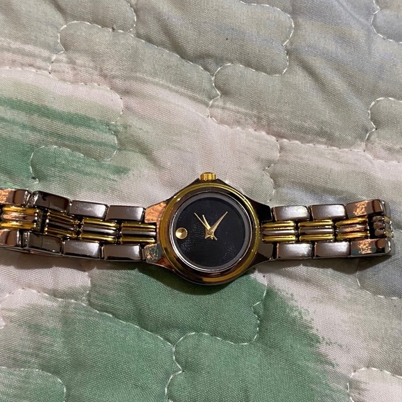 Gold & silver watch set - Picture 3 of 5